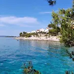 Apartman Ciovo Near The Sea In Okrug *