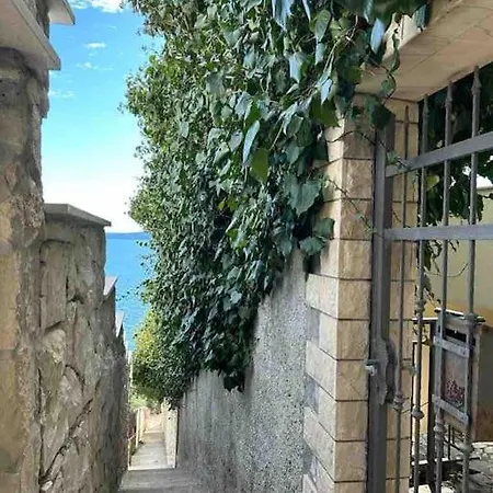 شقة Ciovo Near The Sea In Okrug تروغير