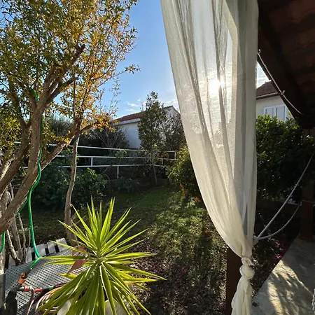 شقة Ciovo Near The Sea In Okrug تروغير