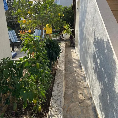 Ciovo Near The Sea In Okrug