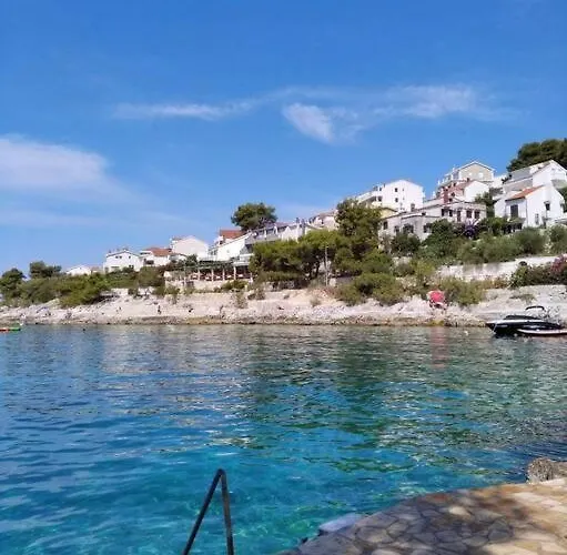 Ciovo Near The Sea In Okrug Apartment *