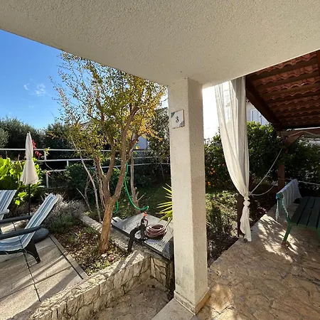 Ciovo Near The Sea In Okrug Trogir